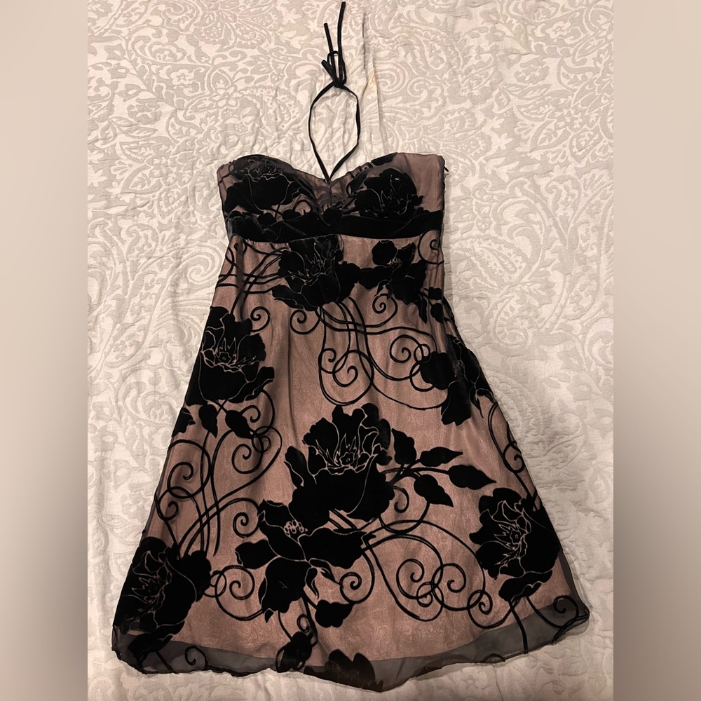White House/Black Market dress size 8